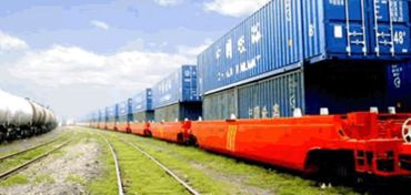 鐵路貨運(yùn)增量挑戰(zhàn)下的策略調(diào)整 以煤運(yùn)價(jià)下調(diào)促公鐵競(jìng)爭(zhēng)新格局